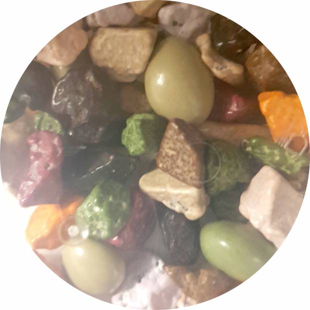 Čokoládové kamínky v barevné krustě (50 g) 5671 dortis