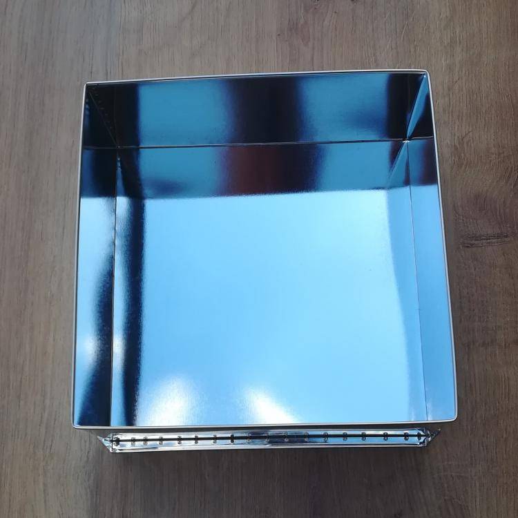 Fotografie Dortová forma čtverec 25x25cm - Jakub Felcman